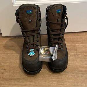 Cabela’s Meindl Alaska Hunting Boots